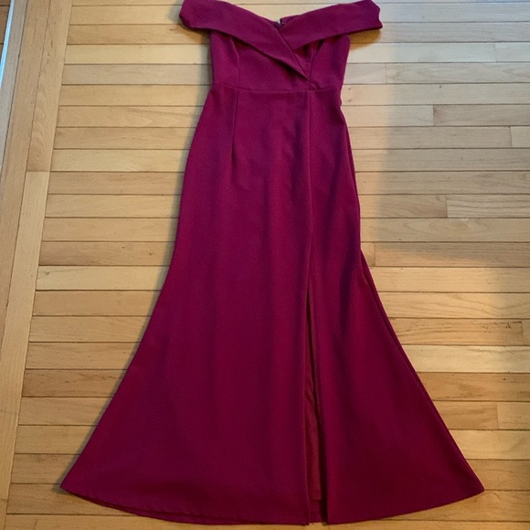 Lulus Dresses & Skirts - Lulu’s off the shoulder formal dress size S raspberry pink color